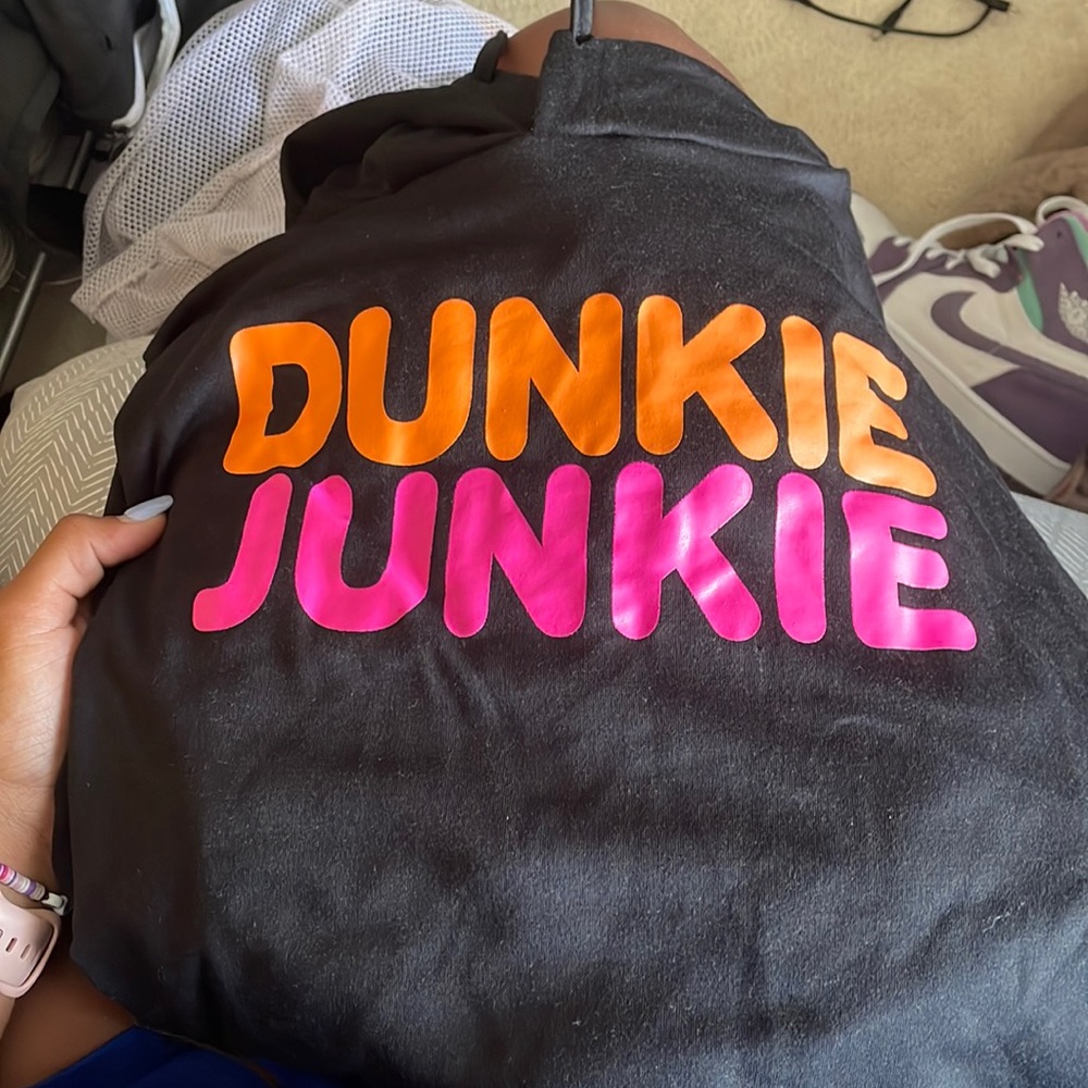 Dunkin sweatshirt